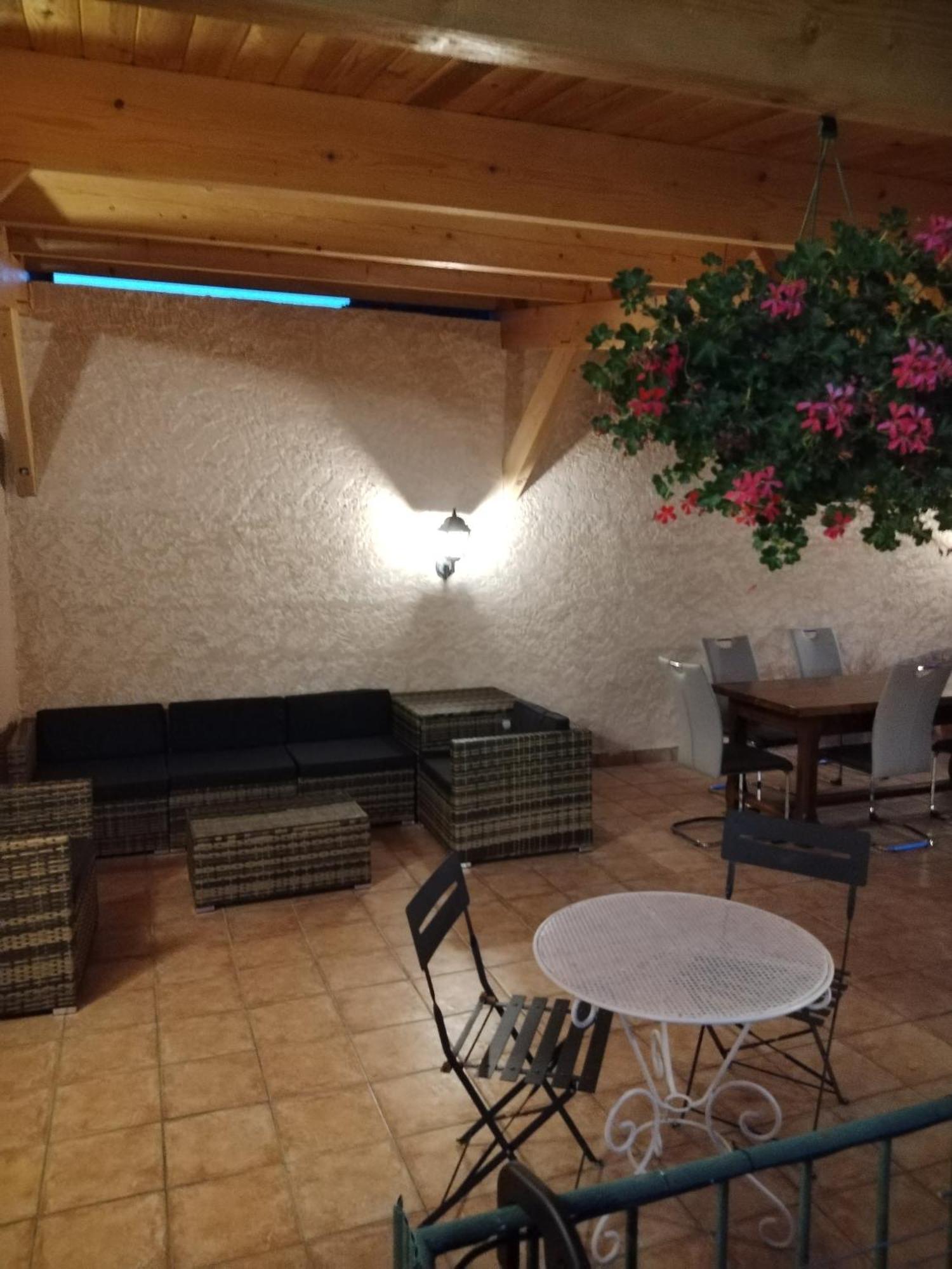 Rose Des Alpes Bed and Breakfast Serres  Buitenkant foto